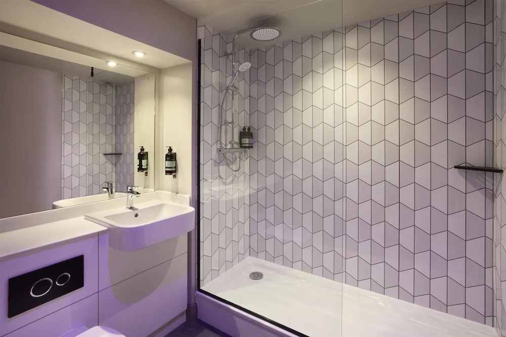 Premier Inn Stoke/Trentham Gardens