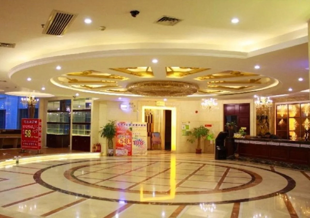 GreenTree Alliance GuangDong GuangZhou HuaDu District YunShan Avenue Sports Center Hotel