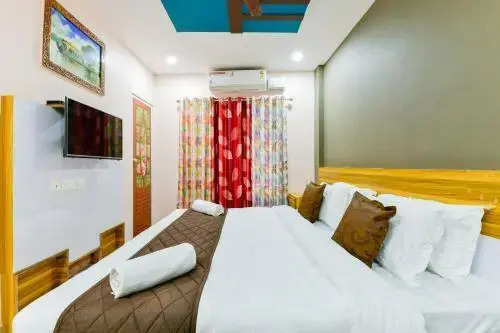 M R Residency & Restaurant