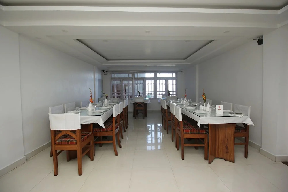 OYO 8241 Hotel Green Park