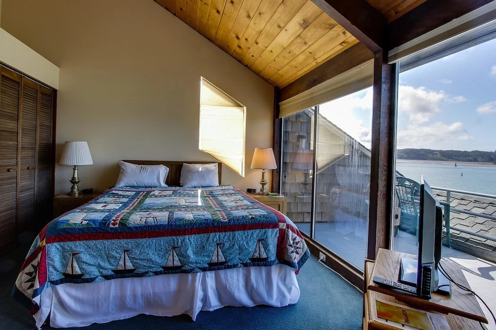 Embarcadero-World Wide Vacations Club