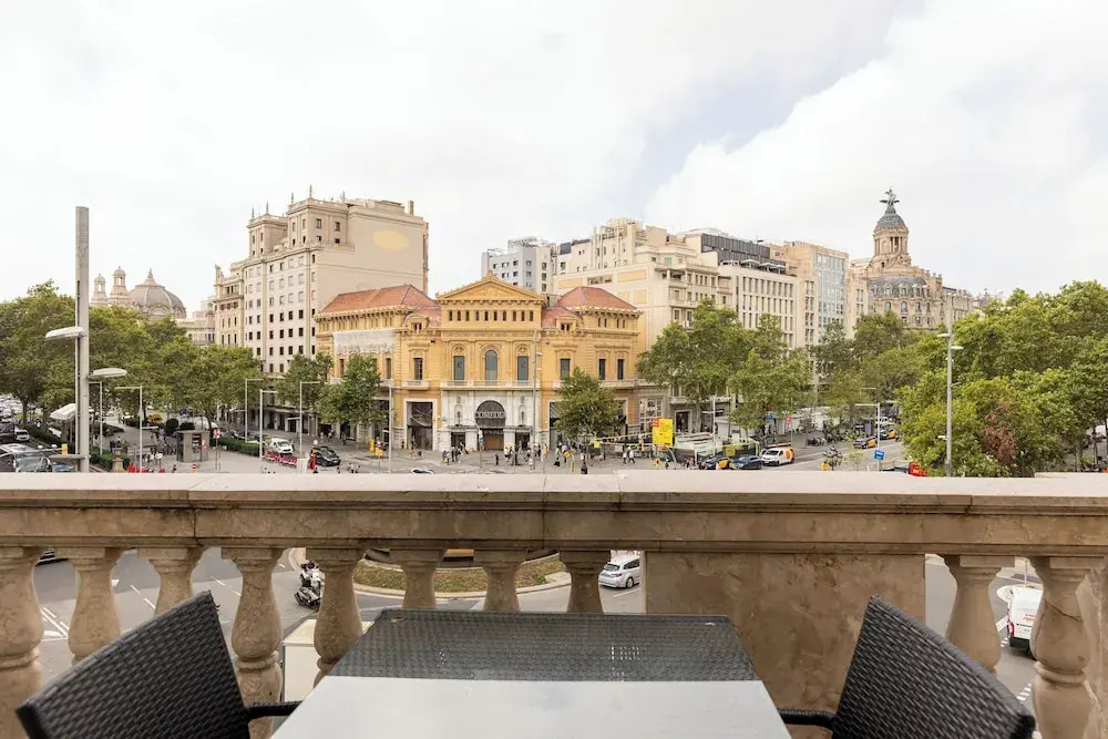 Uma Suites Passeig de Gracia 16