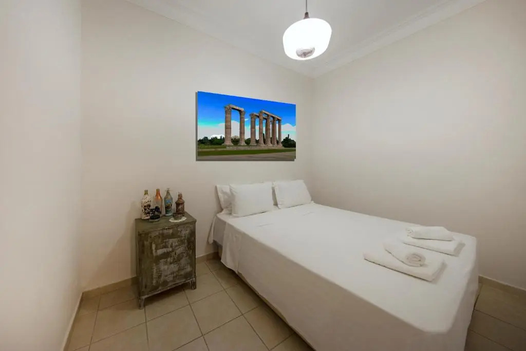 Parthenon house 3 min away from Acropolis.