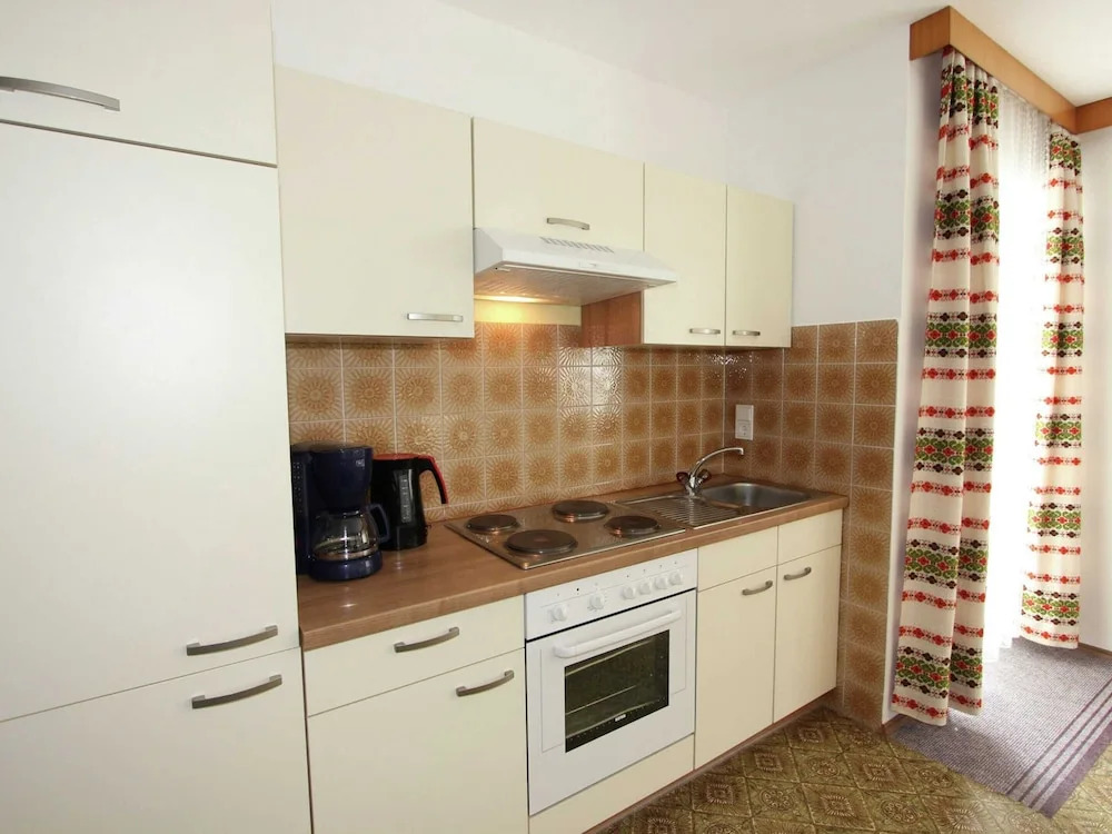 Cozy Apartment in Aschau im Zillertal near Ski Lift