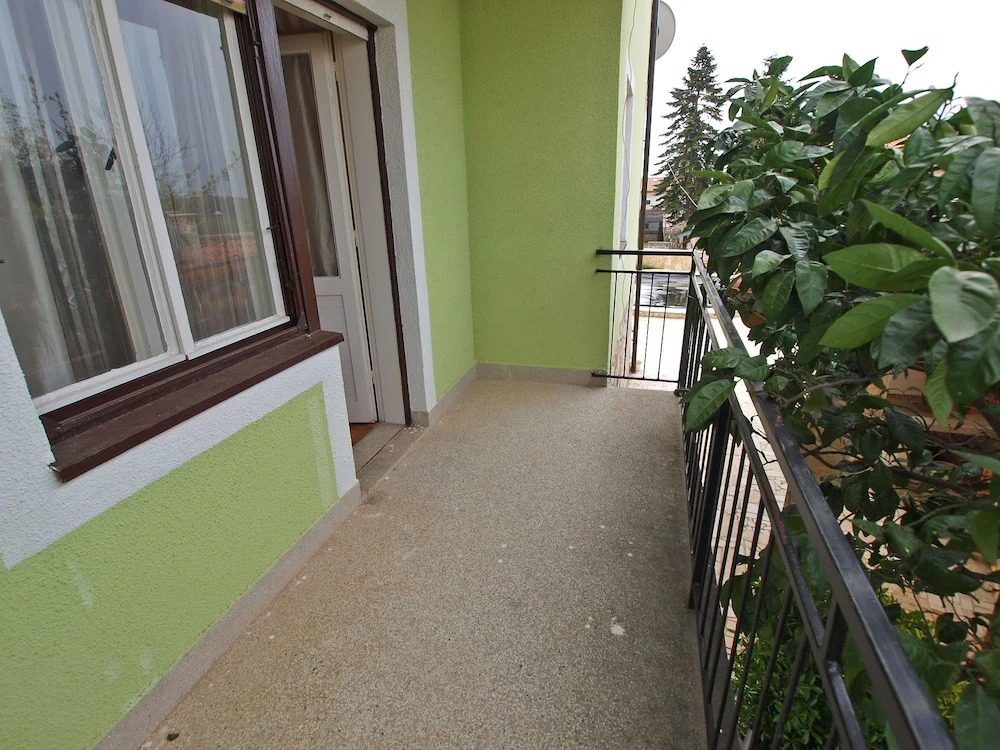 Apartments Ivanka 1056