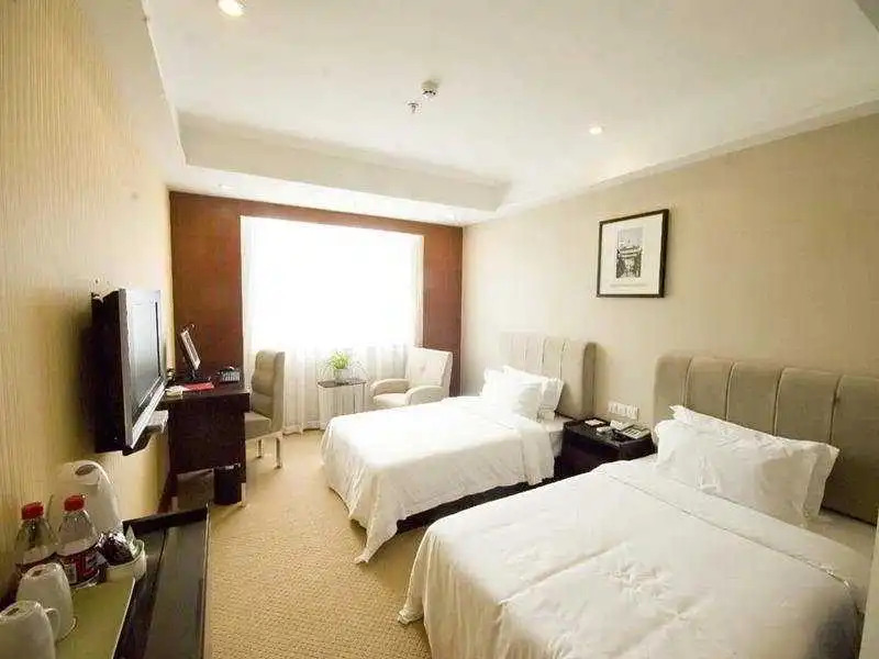 Yijia Business Inn