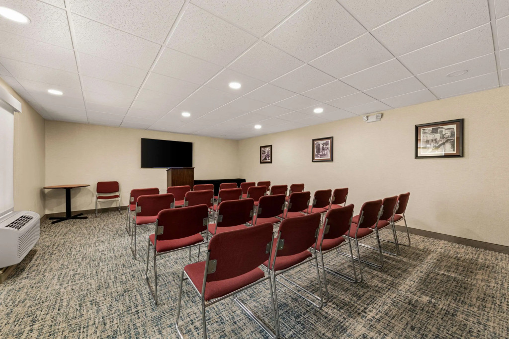Quality Inn & Suites Matthews - Charlotte