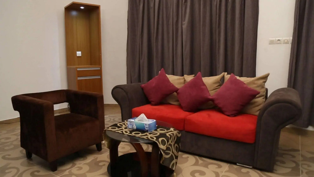 Mint Hotel
