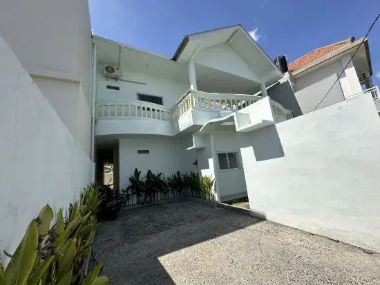 Modern 6 BR Villa VENIRE I Private Pool I Teracce I Kitchen I Parking I Co-working