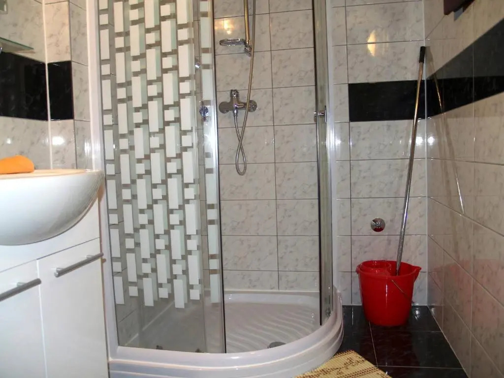 One Bedroom Apartment Alma, Sleeps 4