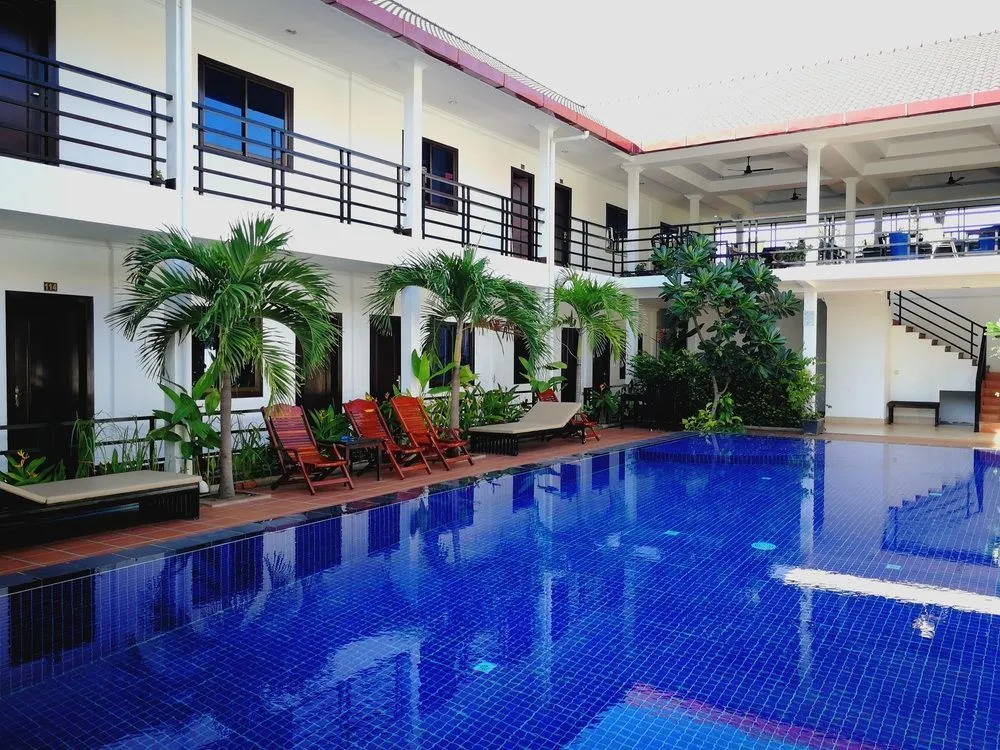 Huylin Angkor Boutique