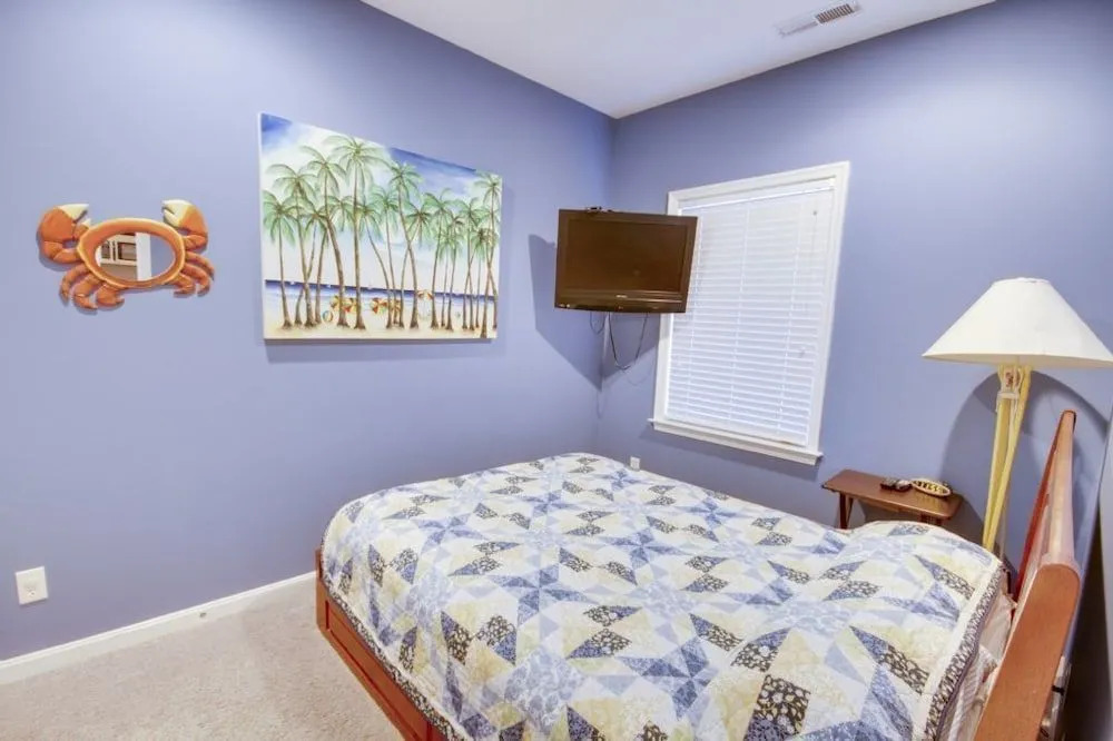 Boards Edge 102 - 4 Br Townhouse