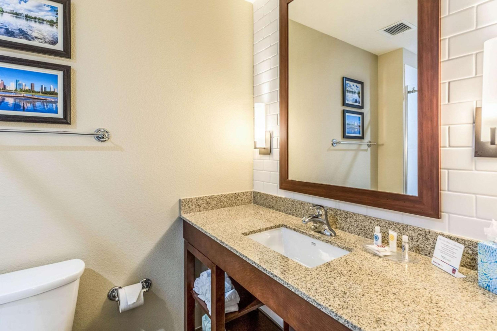 Comfort Suites Channelview - Houston East