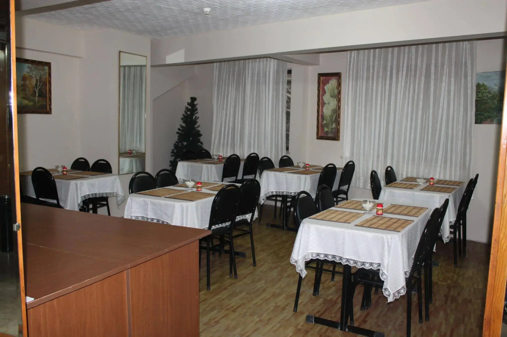 Paris Hotel