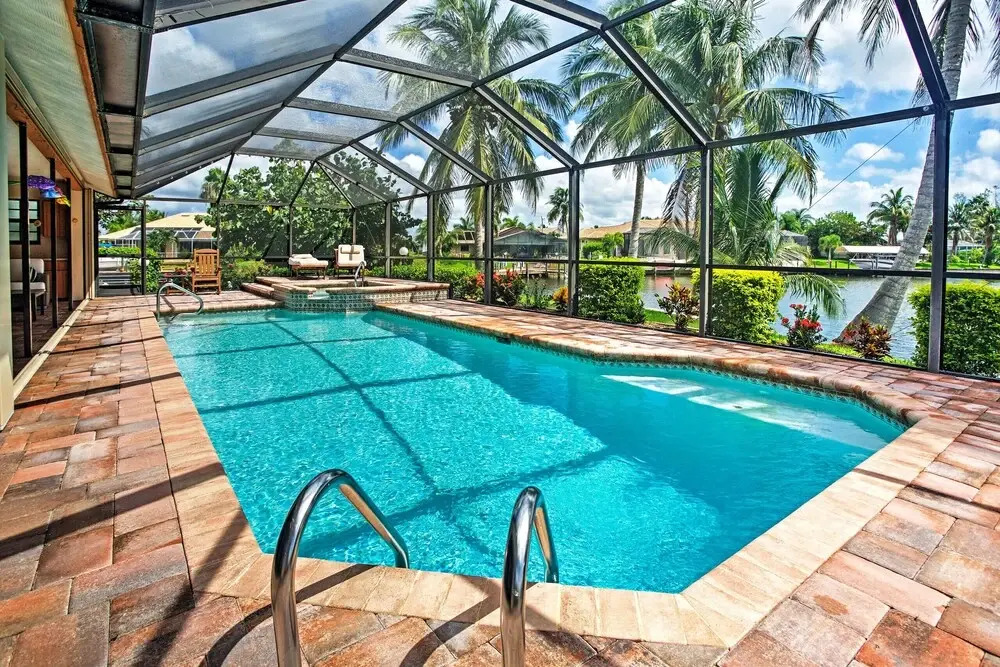 Newly Renovated Tropical Getaway in Cape Coral!