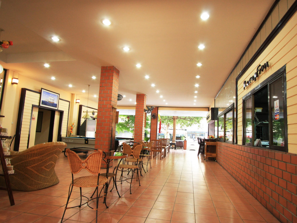 Chaba Chalet Hotel
