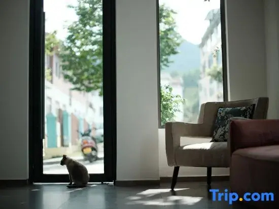 Zhi-Xing Shan-Yue Courtyard Guesthouse