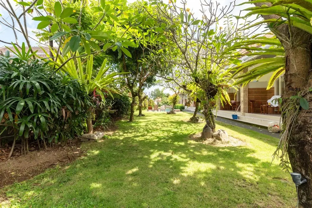 Urbanview Asung 2 Guesthouse near Canggu
