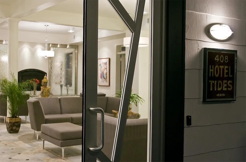 The St Laurent Social Club & Guest Rooms