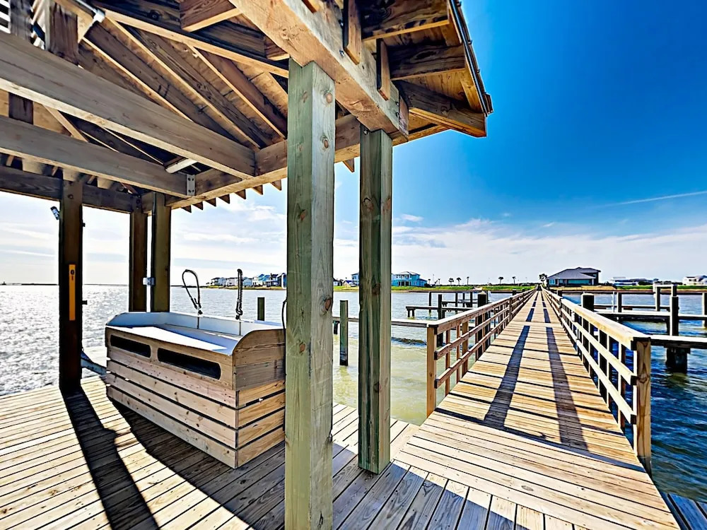 Upscale In The Reserve At St. Charles Bay! 3 Bedroom Home