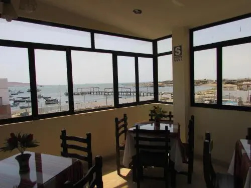 Brisas de la Bahia Hotel