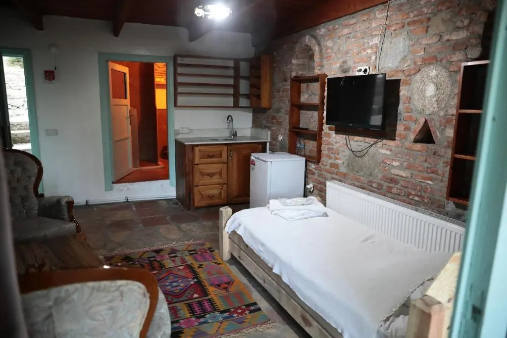 Kayserkaya Cottages