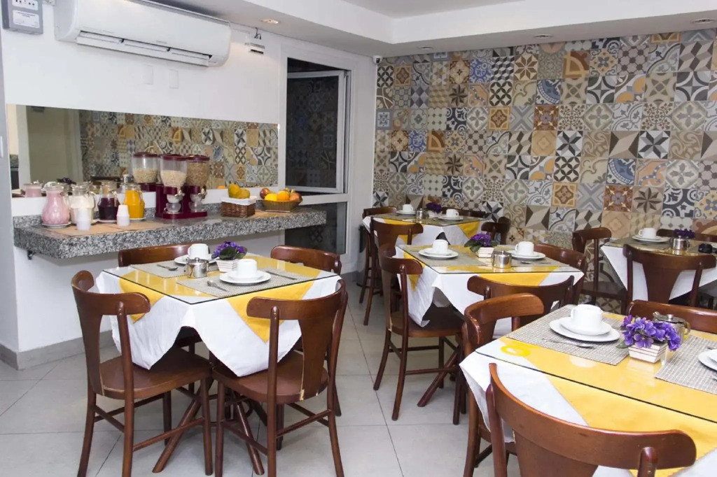 Minuano Hotel Express próx Orla Lago Guaíba, Mercado Público, 300m Rodoviária
