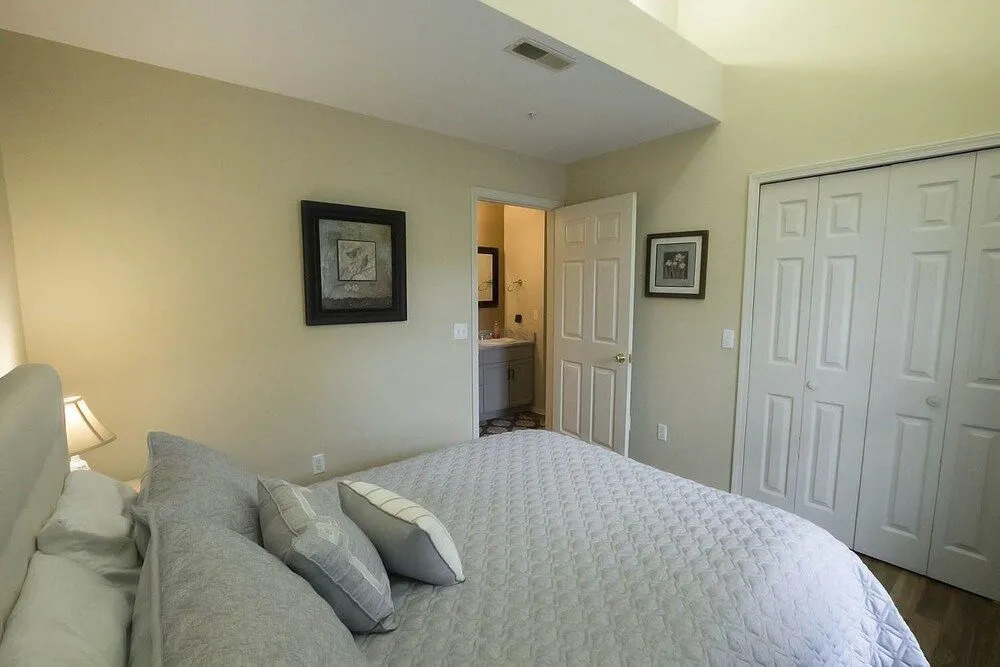 Reel'em Inn 2 Bedroom Condo by Redawning
