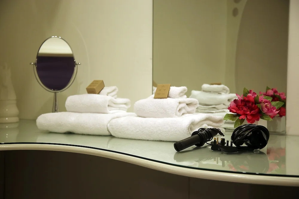 Westport Serviced Apartments