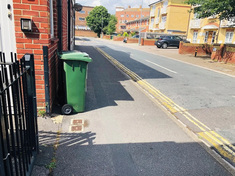 Lovely 3-bed Charming Apartment in Portsmouth