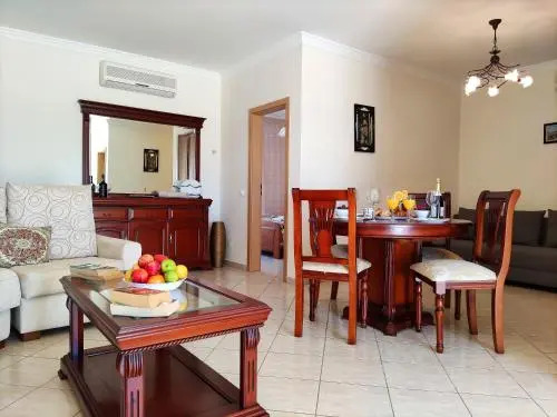 200m beach Apartment Falesia