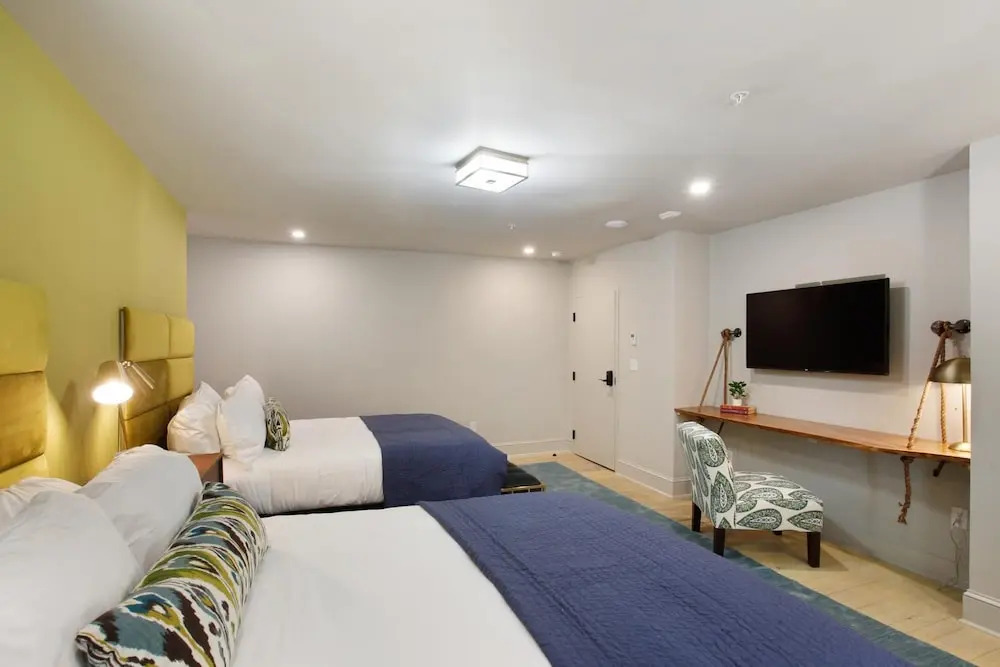 The Present Hotel