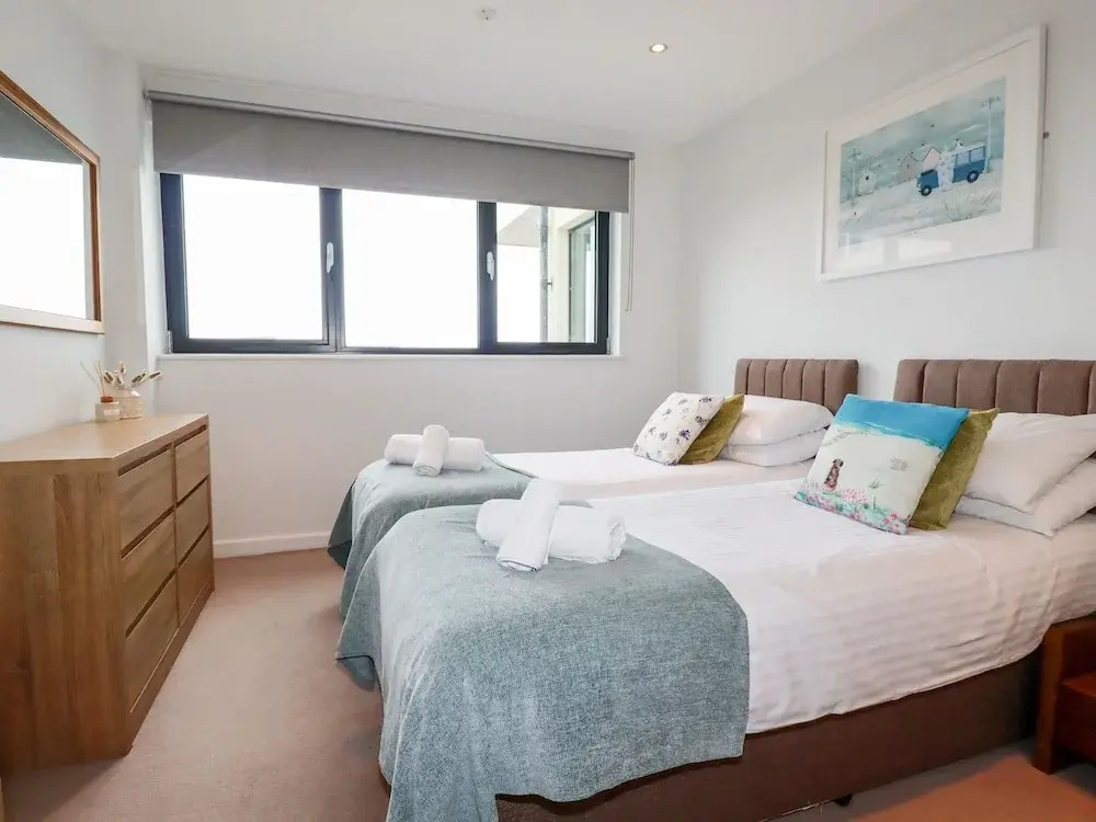 Fistral Pearl