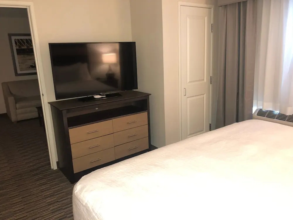 GrandStay Hotel & Suites Rock Valley