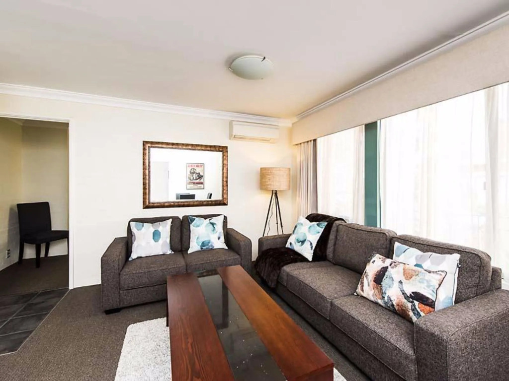 Subiaco Village 18