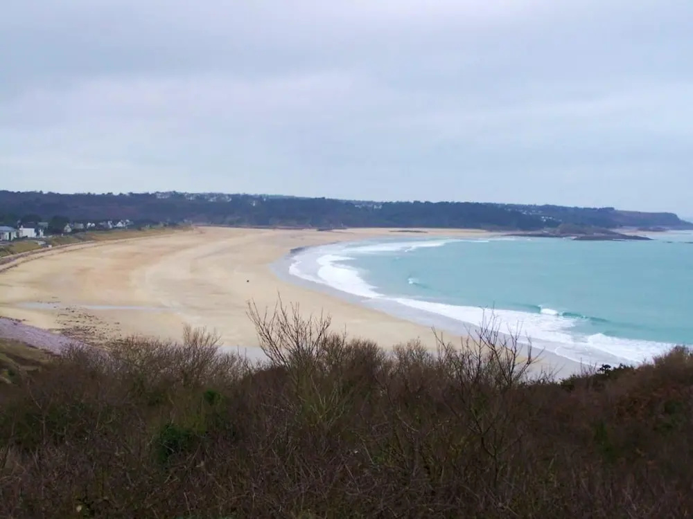 House With 4 Bedrooms in Plurien, With Enclosed Garden and Wifi - 800 m From the Beach