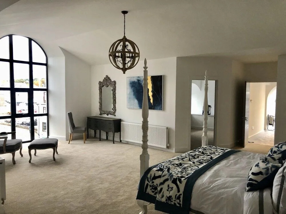 East Church House, Unique 9 bedroom Church, Historic Market Town