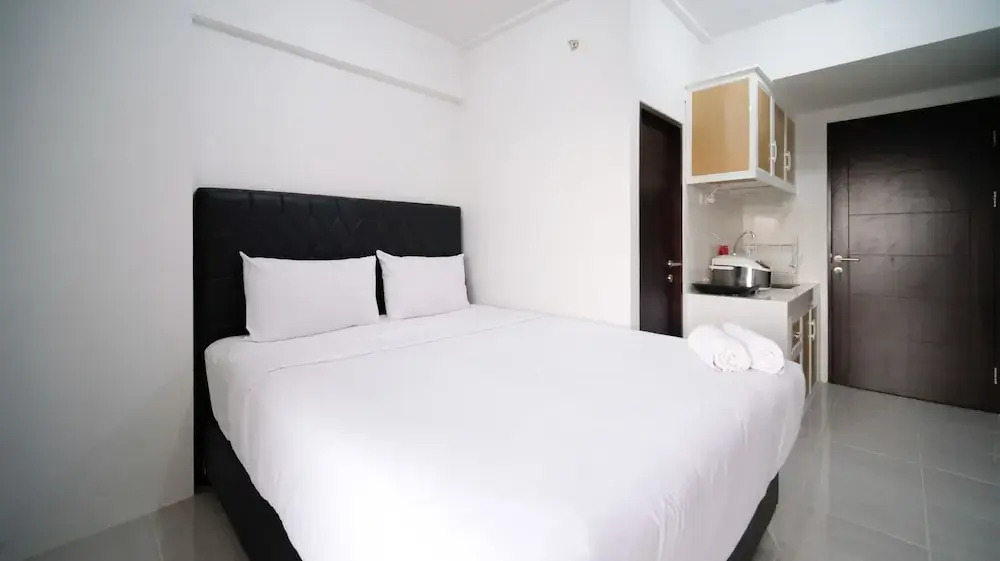 New Studio Apartment With Strategic Location At Suncity Residence