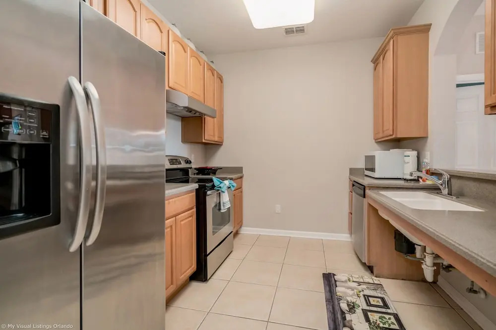 Stylish and Accessible in Vista Cay With Lake View - 3bd/2ba Condo 3vc114