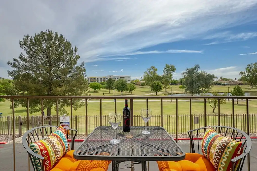Park Suites at 117 - One Bedroom Apartment