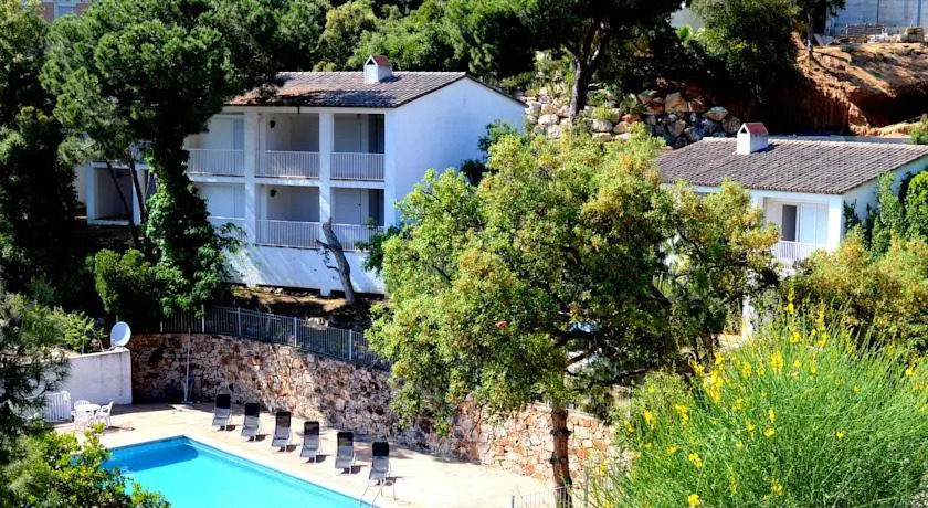 Santa Maria de Llorell Holiday Houses