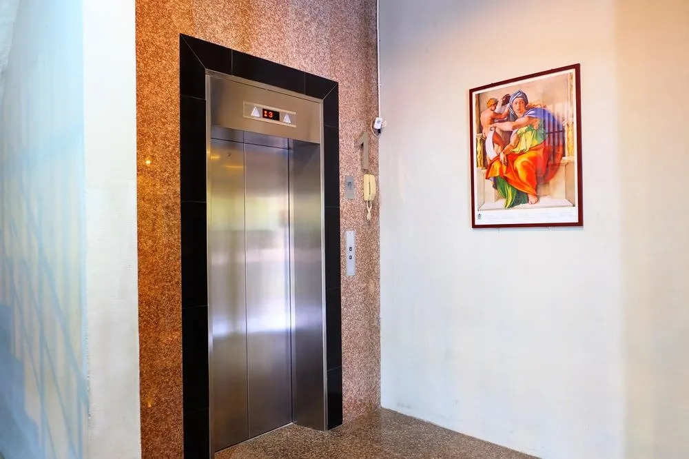 Chai Hotel Bangbo