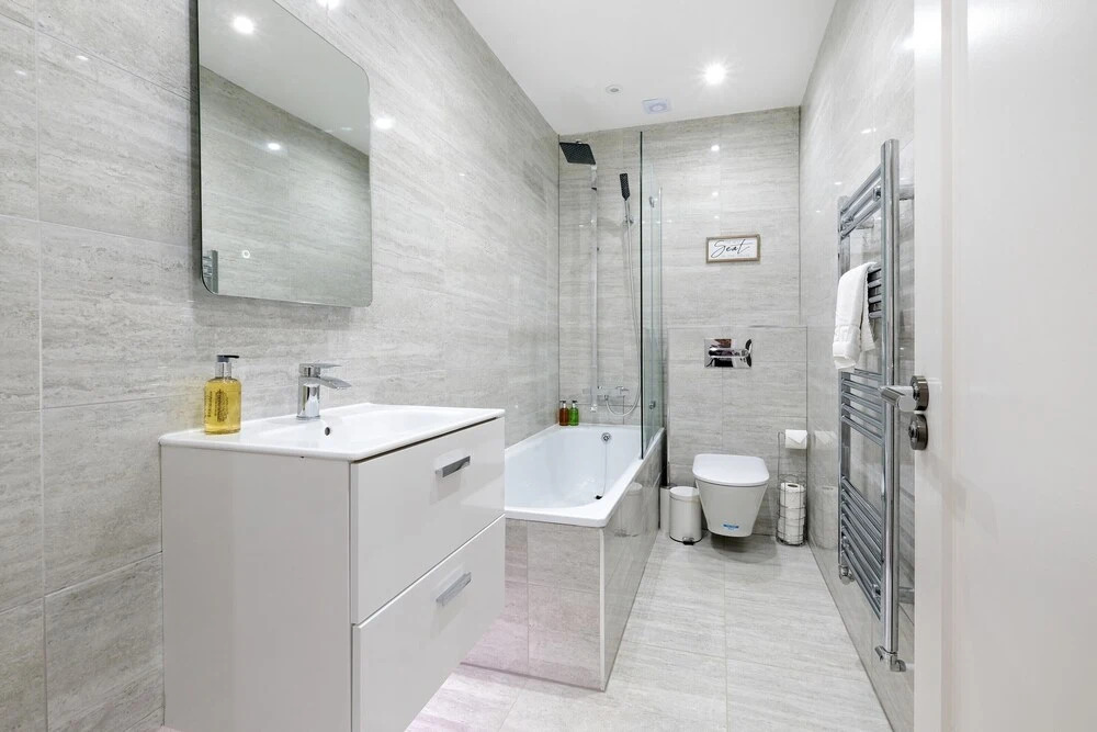 Crown Place 2 & 3 Bedroom Luxury Apts