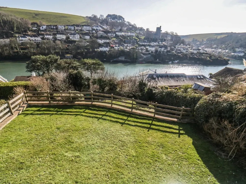 Estuary View