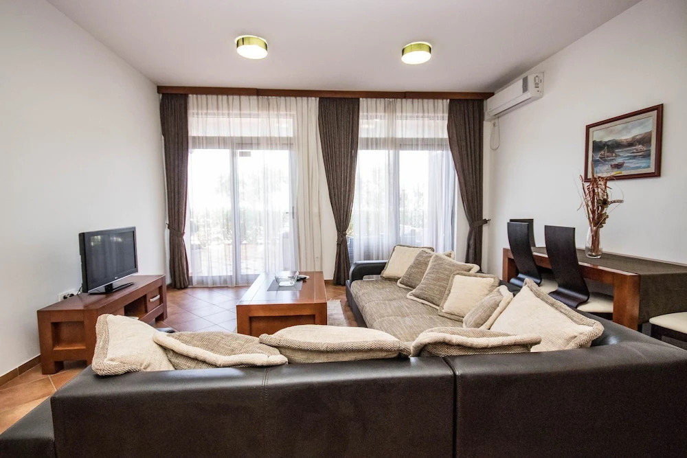 Apartments Zara