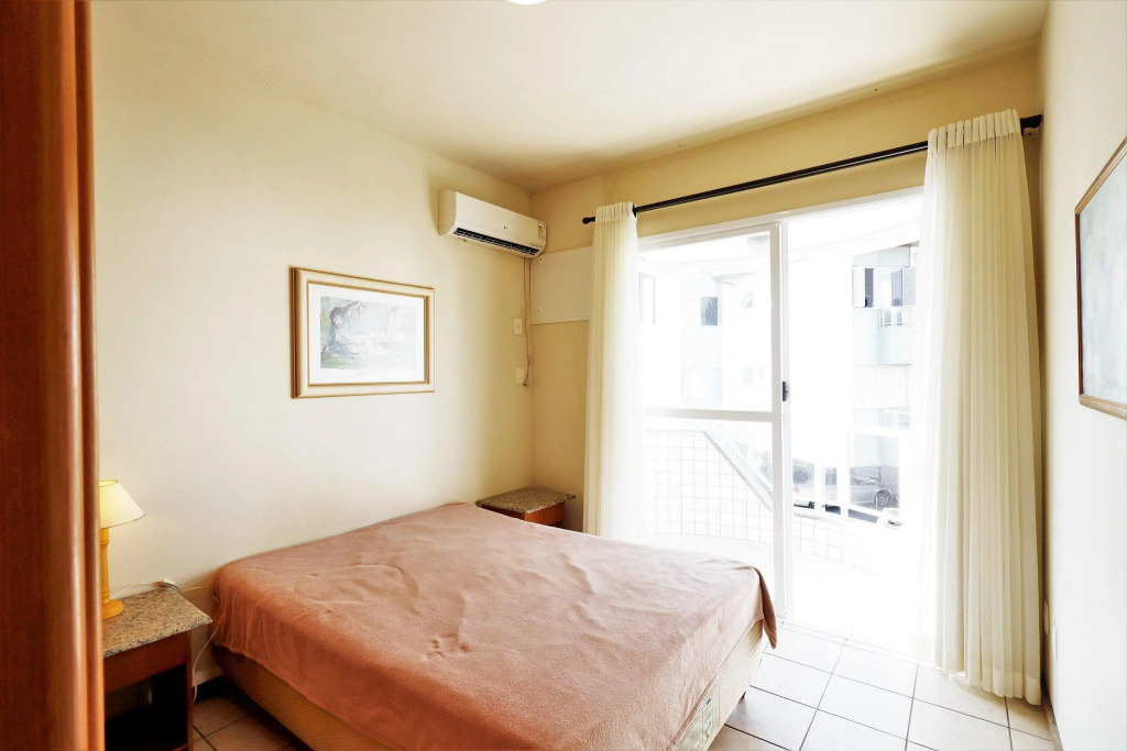 Apartamento Para 6 Pessoas Com 2 Banheiros   Hb45f
