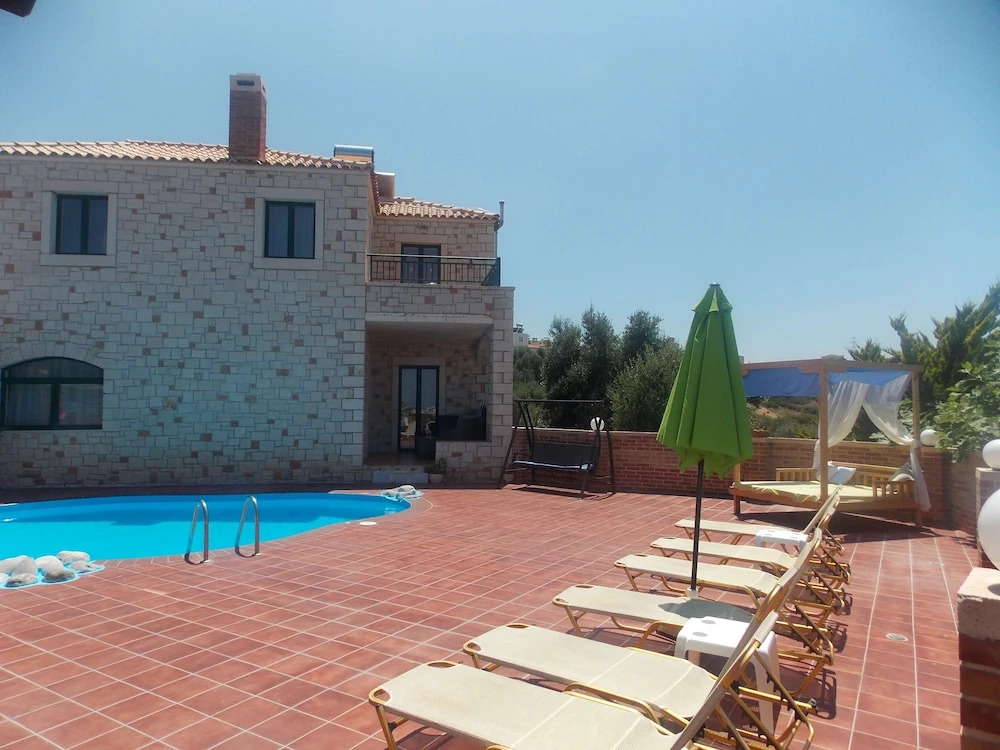 Neriides Villas