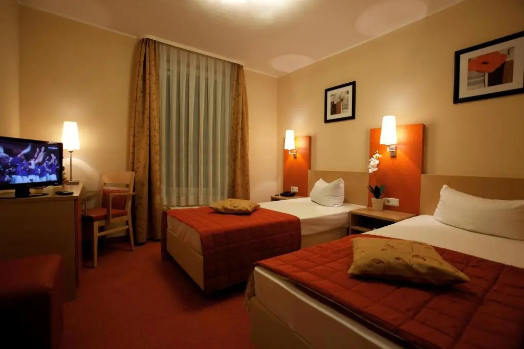 Apartments Atomis Hotel Düsseldorf City