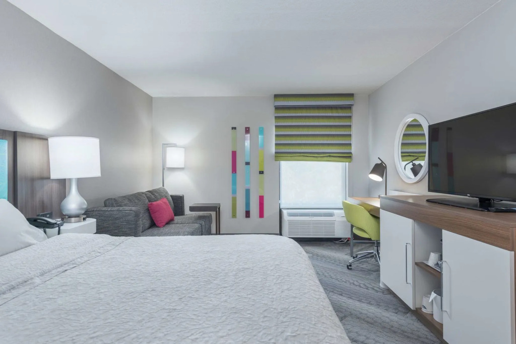 Hampton Inn Tampa-Veterans Expressway