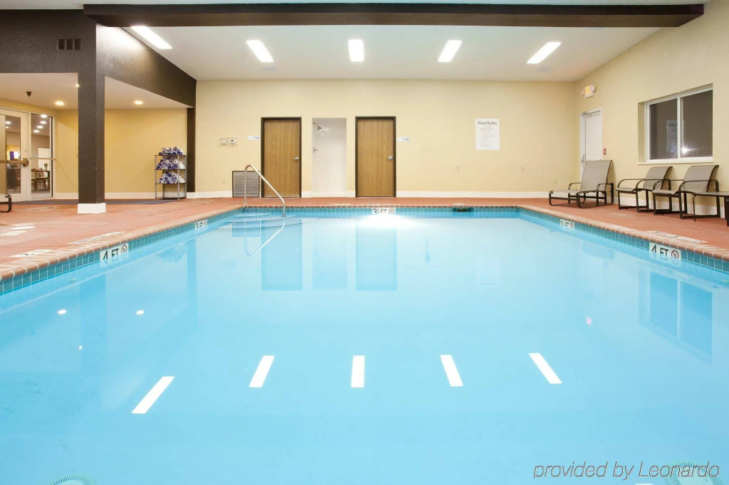 Holiday Inn Express Hotel & Suites Torrington by IHG